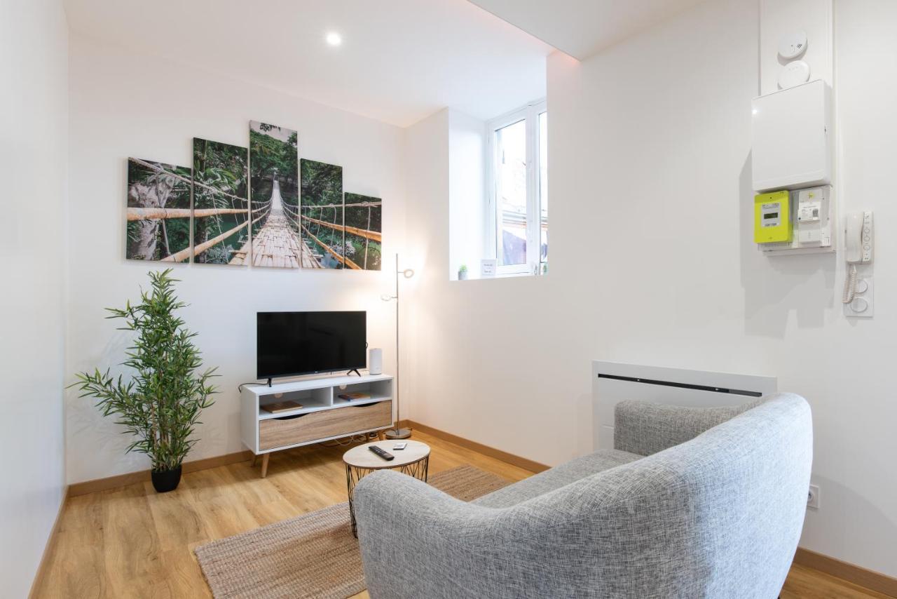 Esprit Jungle Apartment Roanne Ngoại thất bức ảnh